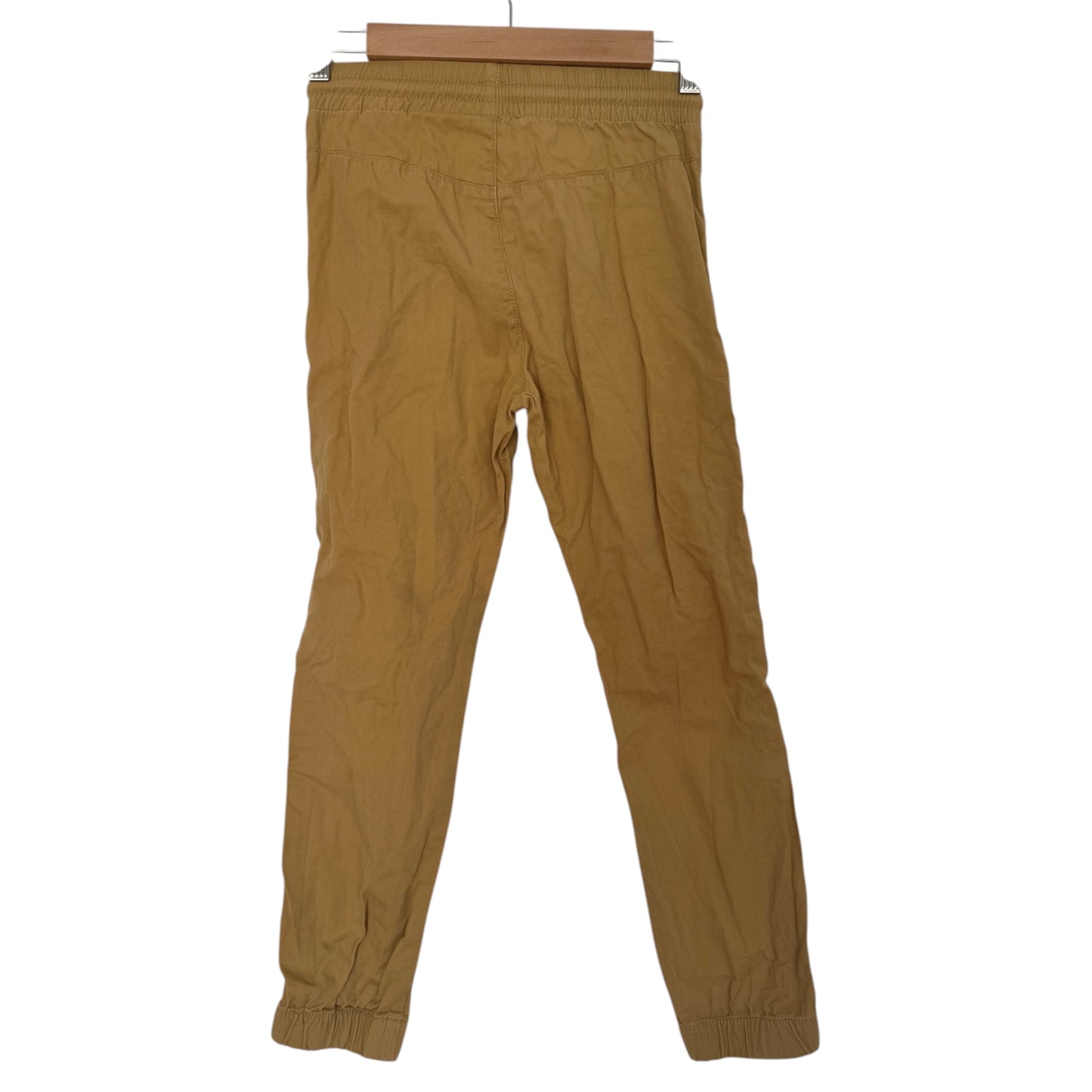Gule buks fra H&M til drenge
